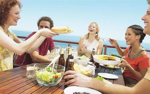 娱乐吃瓜群成都,揭秘吃瓜群里的热门话题与幕后故事  第3张